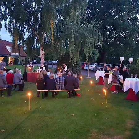 & Restaurant Zum Deutschen Hause