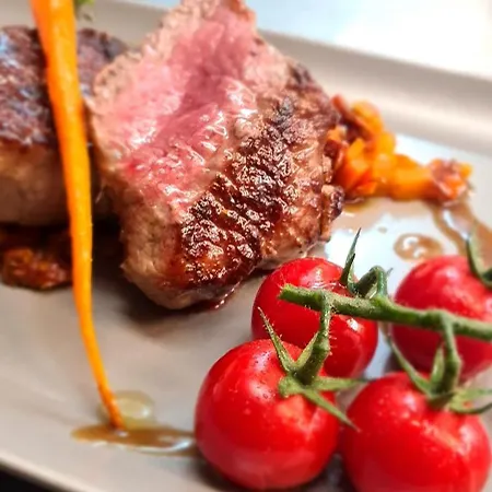 & Restaurant Zum Deutschen Hause