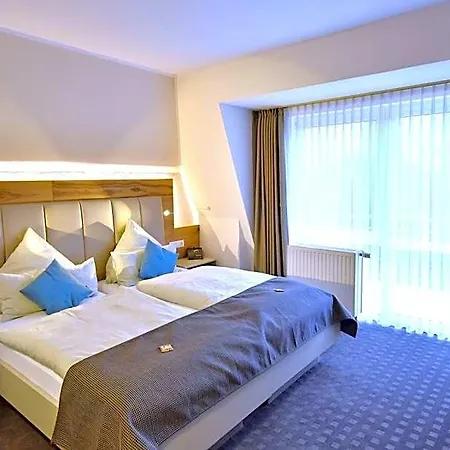 Hotel & Restaurant Zum Deutschen Hause Kirchhatten