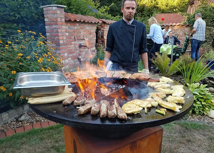 & Restaurant Zum Deutschen Hause Kirchhatten