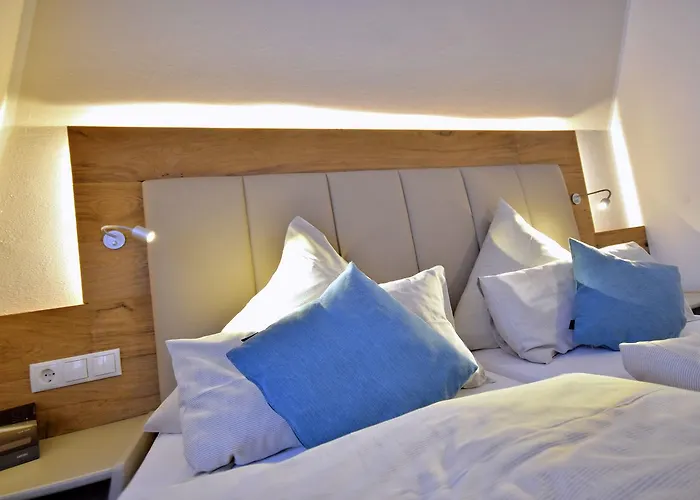 Отель & Restaurant Zum Deutschen Hause Kirchhatten